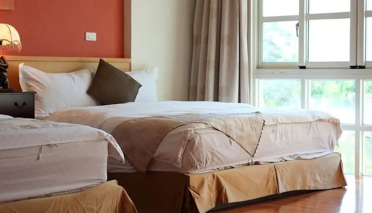 Deluxe Dört Kişilik Oda, Bahçe Manzaralı
