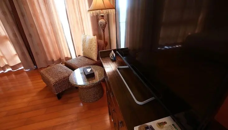 Deluxe Dört Kişilik Oda, Bahçe Manzaralı