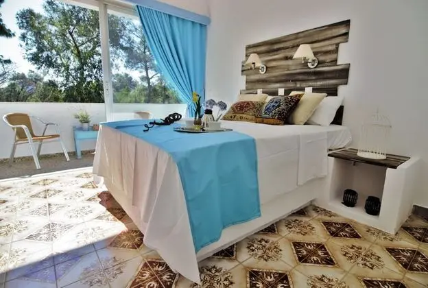 Deluxe Tek Büyük Yataklı Oda, 1 Çift Kişilik Yatak, Bahçe Manzaralı