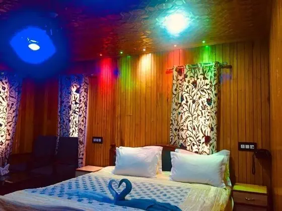 Deluxe Room with Balcony