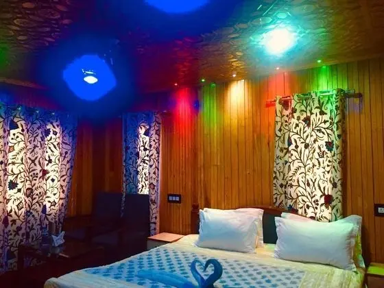 Deluxe Room with Balcony