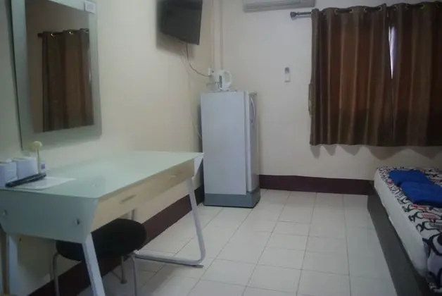 Standard Tek Büyük Yataklı Oda