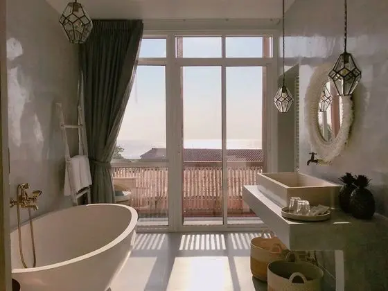 4-Bedroom Villa Sea