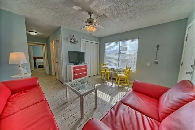 Villa, 1 Yatak Odası, 2 Banyolu, Denize Sıfır