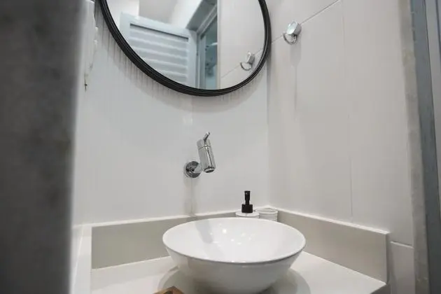 Ev