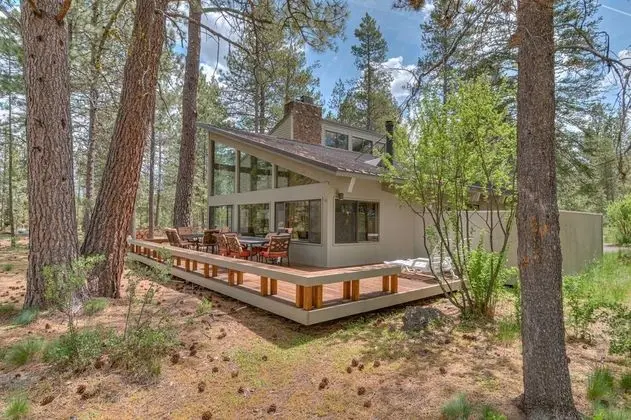 Ev, Birden Çok Yatak (Pinecone - Unit 9)