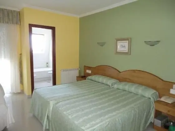 Üç Kişilik Oda (2 adults + 1 child)