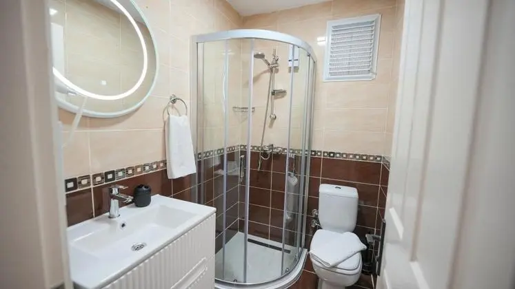 Standart Oda, Havuz Manzaralı, Bahçe Katı