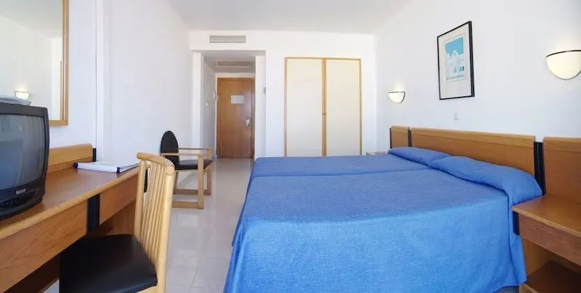 Tek Büyük Yataklı Oda, Balkon