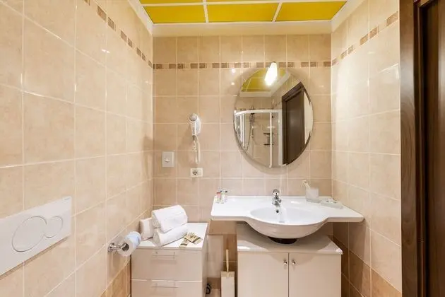 Standard Oda, Balkon, Kısmi Göl Manzaralı