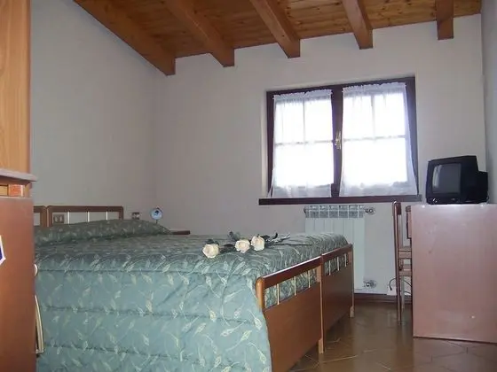 Tek Büyük veya İki Ayrı Yataklı Oda