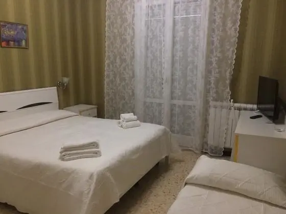 Üç Kişilik Oda