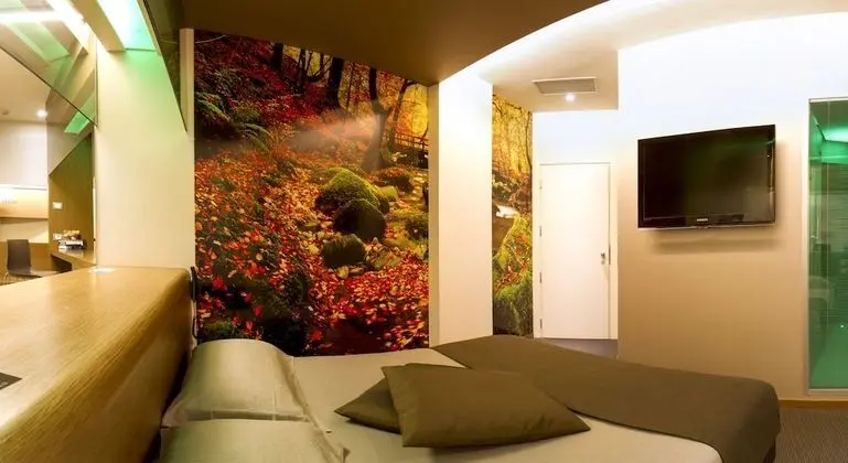 Business Büyük Yataklı Tek Kişilik Oda