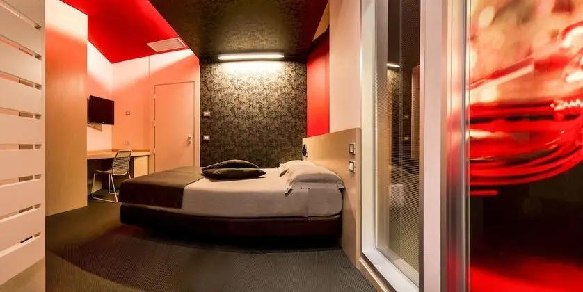 Standard Tek Büyük veya İki Ayrı Yataklı Oda