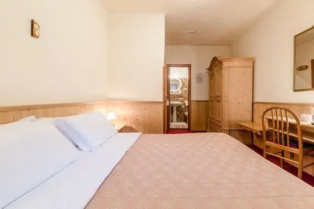 Economy Tek Büyük Yataklı Oda