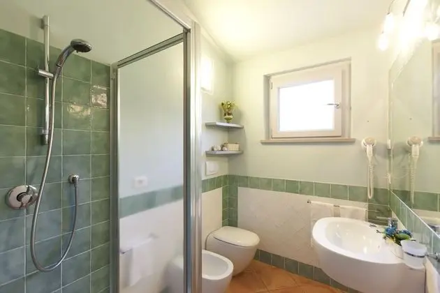 Üç Kişilik Oda, Küçük Mutfak