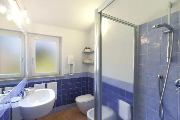 Üç Kişilik Oda, Küçük Mutfak