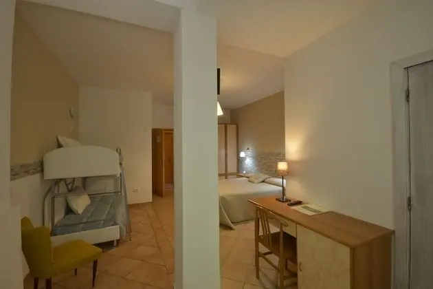 Basic Dört Kişilik Oda