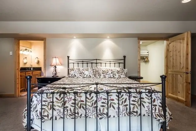 Çatı Katı Süiti (Penthouse)