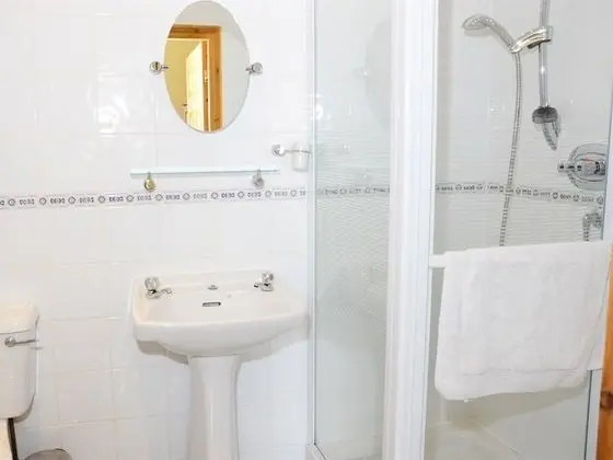 Standard Tek Büyük Yataklı Oda, Banyolu/Duşlu