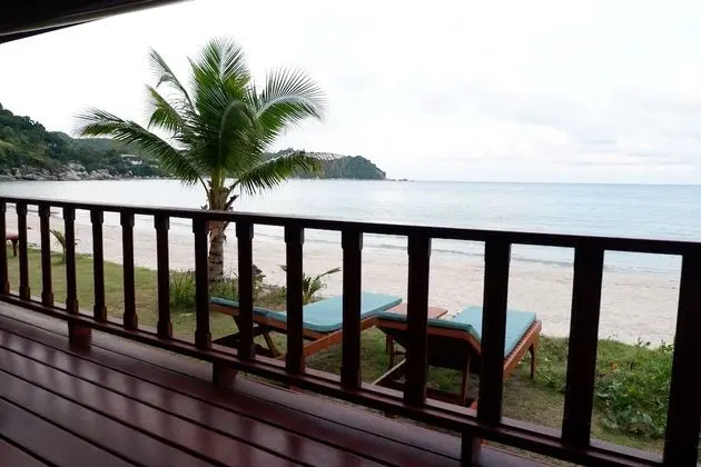 Villa, Beachfront (First row on beach)