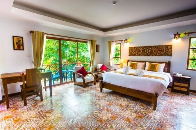 Grand Superior Room
