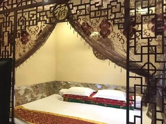 Üç Kişilik Oda