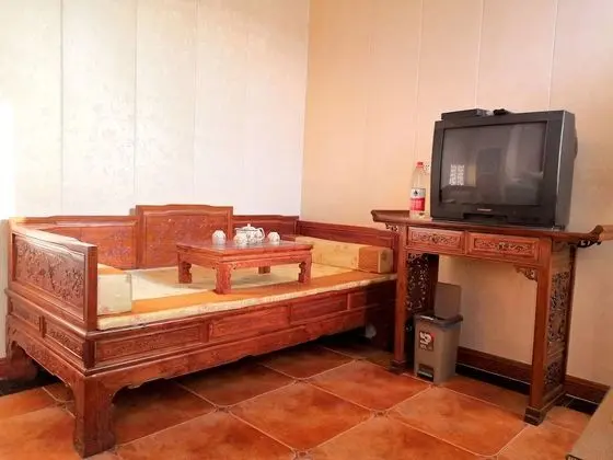 Üç Kişilik Oda