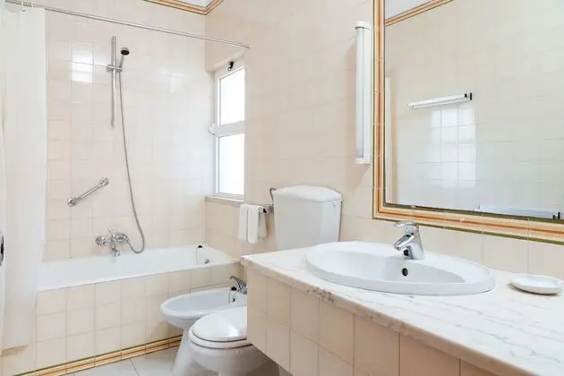 Apart Daire, 1 Yatak Odası, Havuz Manzaralı
