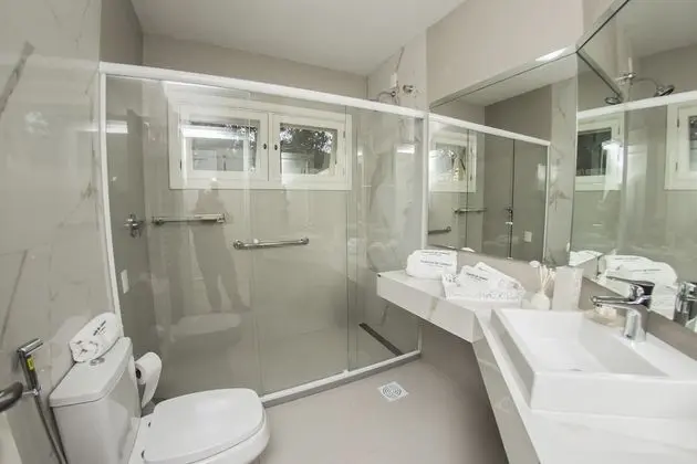 Grand Tek Büyük Yataklı Oda