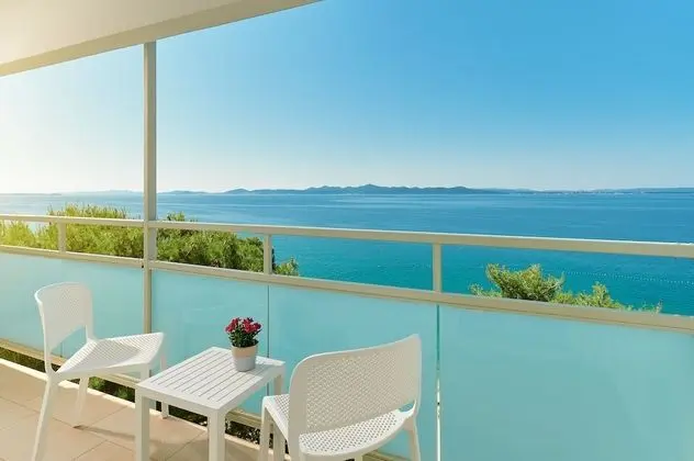 Family Room with Balcony - Sea Side