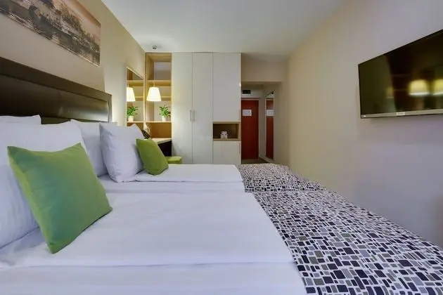 Premium Tek Büyük veya İki Ayrı Yataklı Oda, Balkon