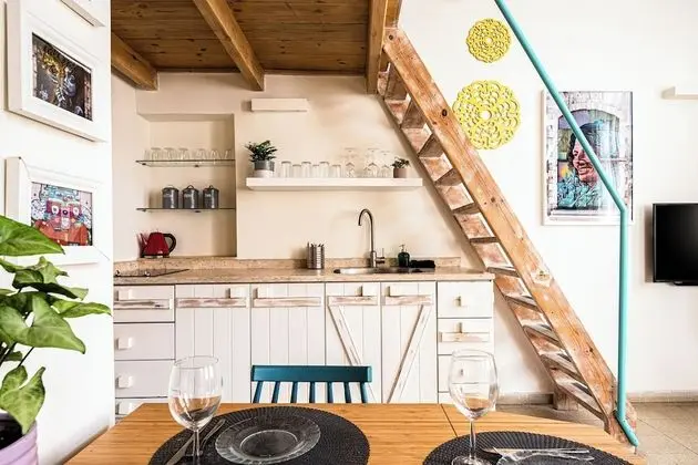 One-Bedroom Apartment with Gallery and Balcony