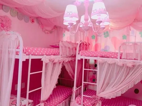 Ortak Ranzalı Oda, Sadece kadınlar için (6 Beds)