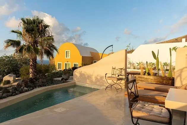 Exclusive Villa, 2 Bedrooms and 1 Attic, Private Pool, Sea and Sunset View