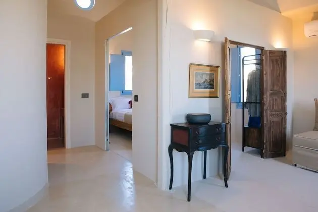 Exclusive Villa, 2 Bedrooms and 1 Attic, Private Pool, Sea and Sunset View