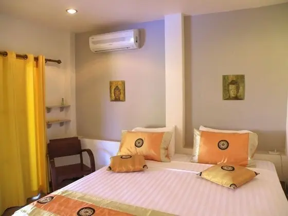 Tarente Room