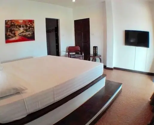 Tarente Room