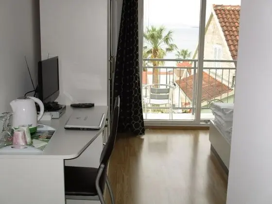 Tek Büyük Yataklı Oda, Deniz Manzaralı