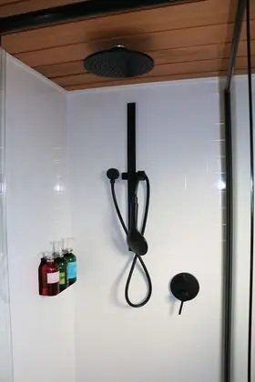 Deluxe Kulübe