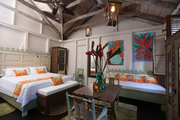 Vanilla Dawn Room