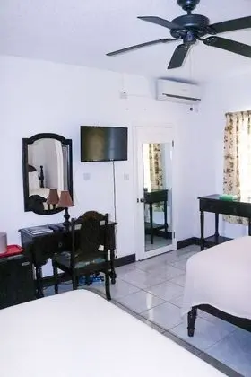 Comfort Tek Büyük Yataklı Oda, 2 Çift Kişilik Yatak