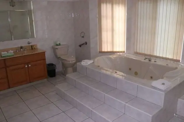 Luxury Süit, 1 En Büyük (King) Boy Yatak, Jakuzi, Okyanus Manzaralı