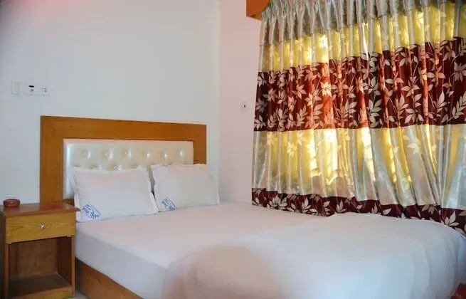 Deluxe Üç Kişilik Oda, Tepe Manzaralı