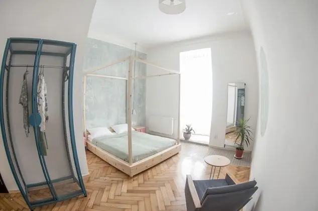 Design Tek Büyük Yataklı Oda