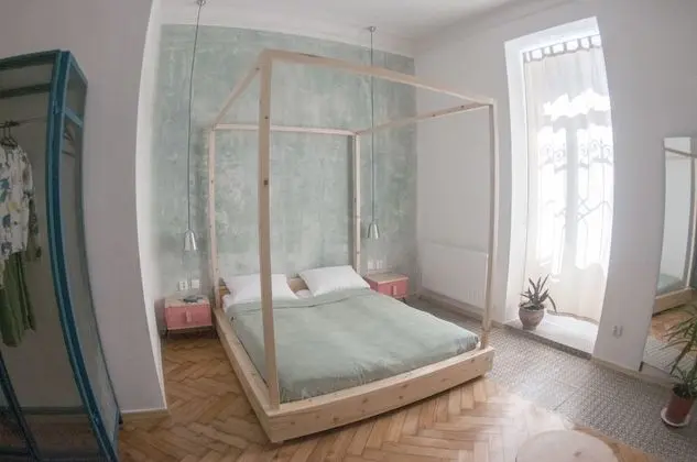 Design Tek Büyük Yataklı Oda