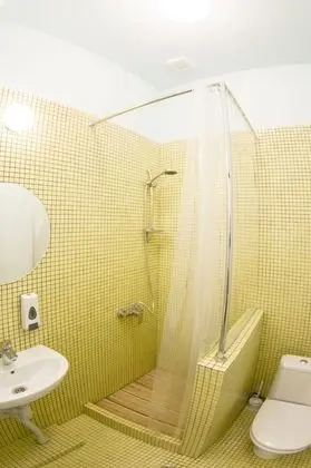 Design Tek Büyük Yataklı Oda