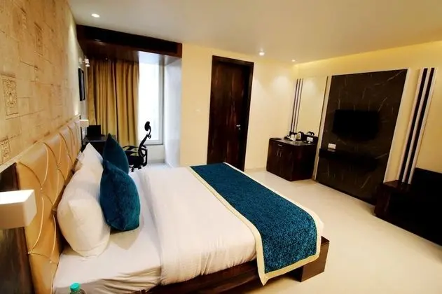 Deluxe Tek Büyük veya İki Ayrı Yataklı Oda