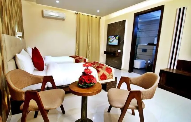 Deluxe Tek Büyük veya İki Ayrı Yataklı Oda