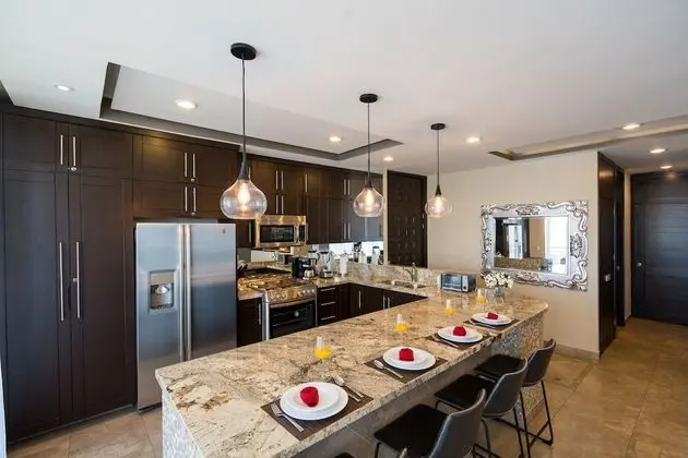 2 Bed Partial Ocean View Suite